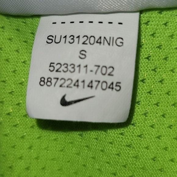 Nike Tank Top - Picture 6 of 7